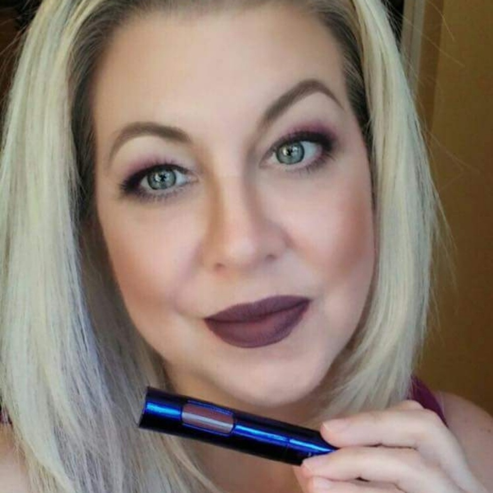 Expresso Mega Matte Liquid Lipstick Makeup